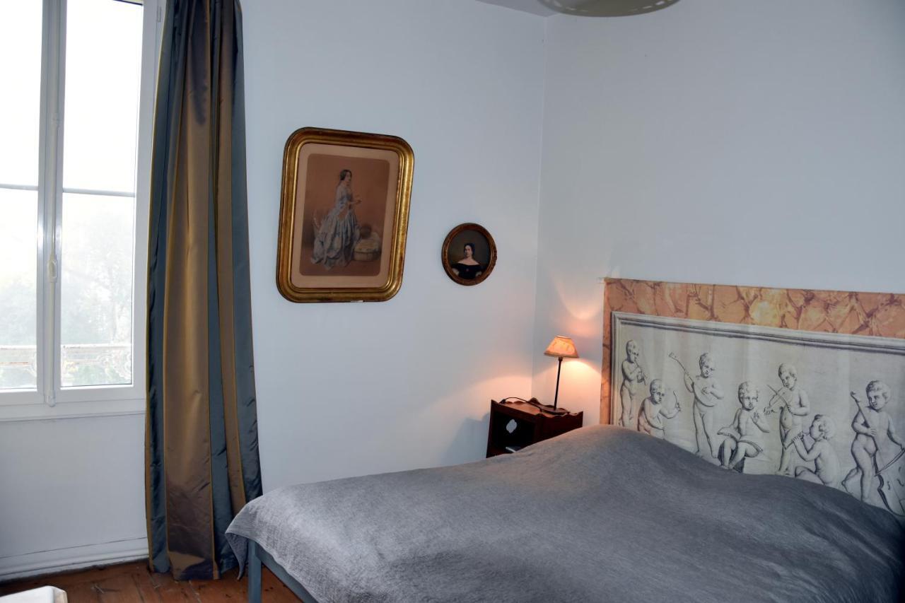 Les Hirondelles Bed and Breakfast Fleac Eksteriør billede